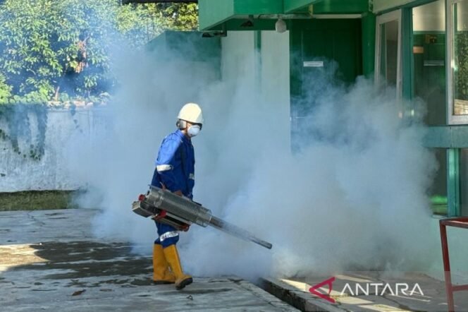 
PPIH Embarkasi Banjarmasin waspada penularan DBD di asrama haji
