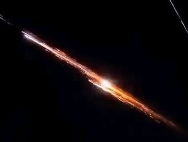 Cahaya Aneh di Langit Indonesia, Ternyata Ini